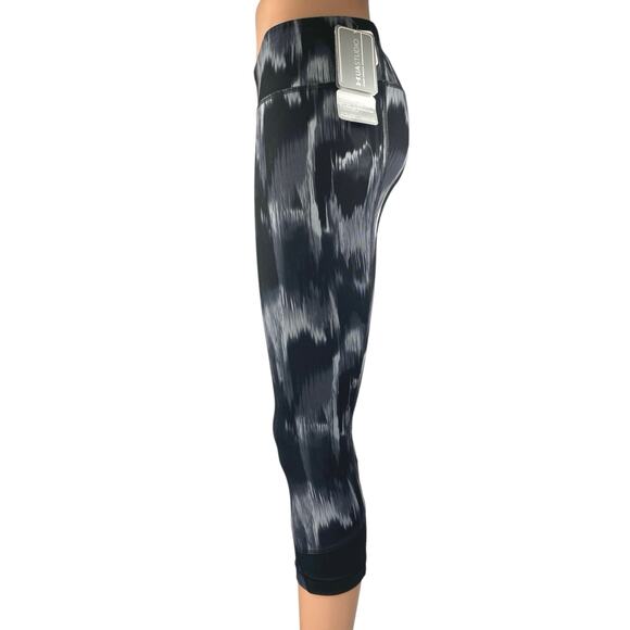 NEW Under Armour Black Tie Dye Mid Rise Activewear Crop Tight Leggings Pants S-M - Picture 2 of 4